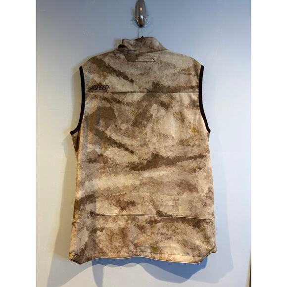 Browning Camo Full Zip Hunting Vest XL Soft Shell Performance Outdoors - Picture 2 of 5